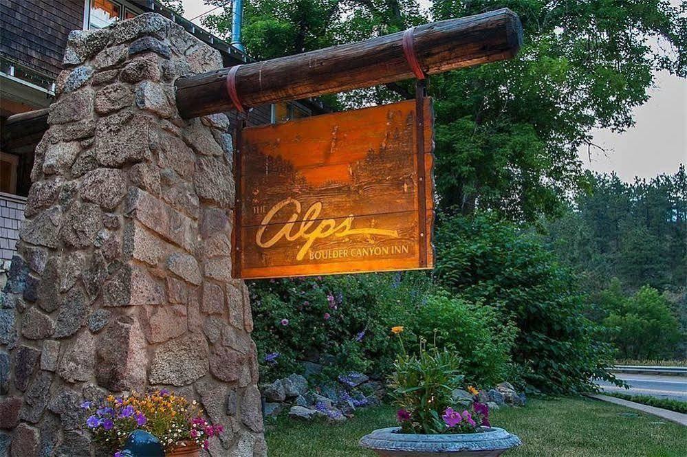 Alps Boulder Canyon Inn Bagian luar foto