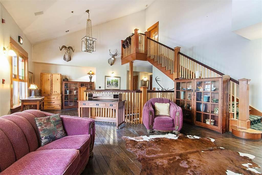 Alps Boulder Canyon Inn Bagian luar foto